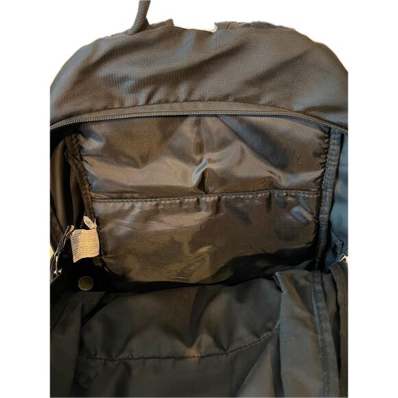 EastSport Black Backpack with Computer Sleeve - Picture 4 of 4